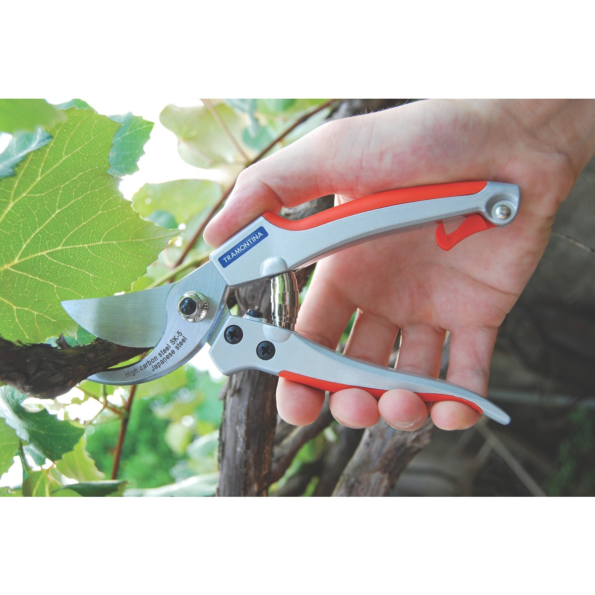 Tramontina Professional bypass pruner.-8027 Tramontina Professional bypass pruner.-8027