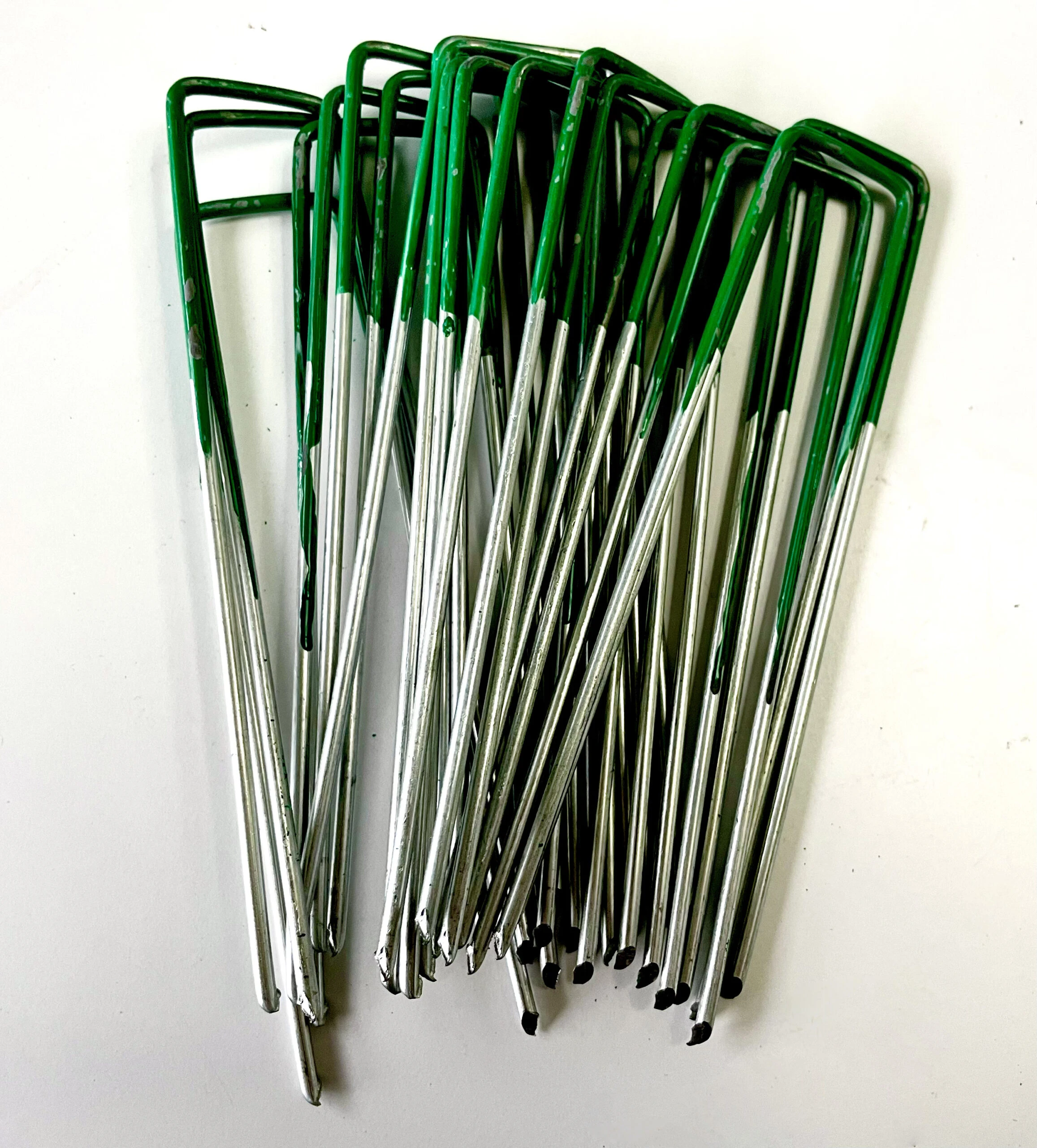 U-15 U SHAPE GRASS NAIL